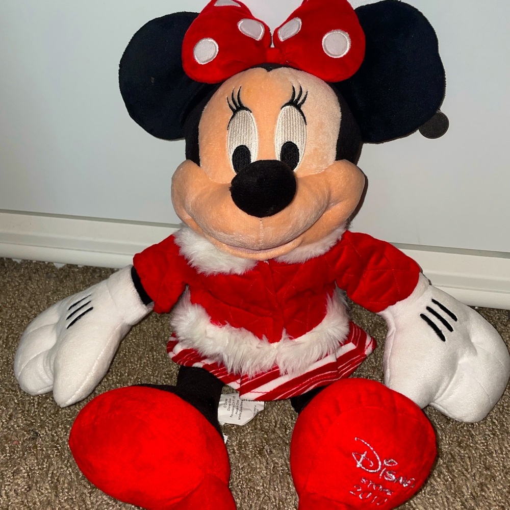 2010 Disney Store Minnie Mouse Holiday Plush